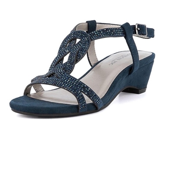 NIB London Fog Womens Macey Demi-Wedge Dress Sandals Size 9 - Picture 2 of 6